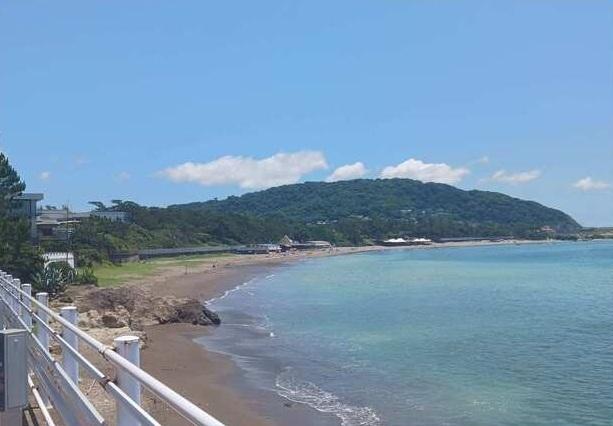 一色海岸：900m