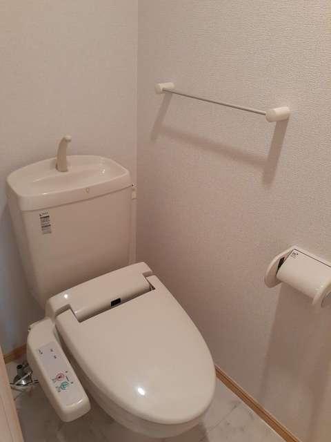 ロングＫＡＫＵＲＡ（101） トイレ