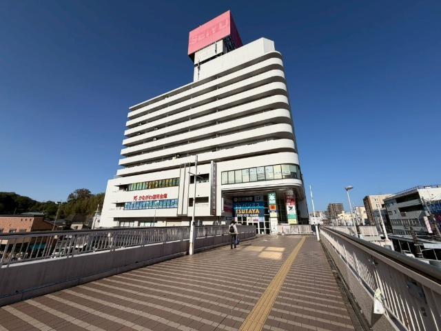 駅からペデストリアンデッキ直結徒歩１分！