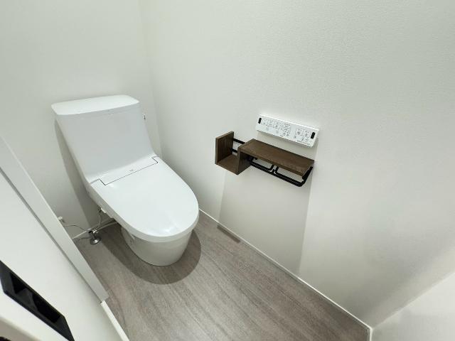 横須賀市池田町中古戸建 トイレ