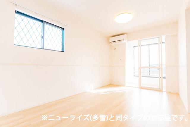 アプローチⅢ（101） リビング