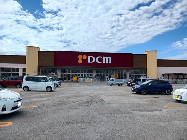 ホーマック鶴岡店：700m