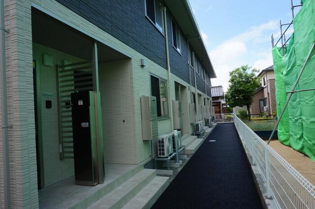 ロイヤルレジデンス東泉町（105） 玄関