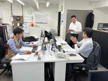 和気あいあいとして風通しの良い社内です。