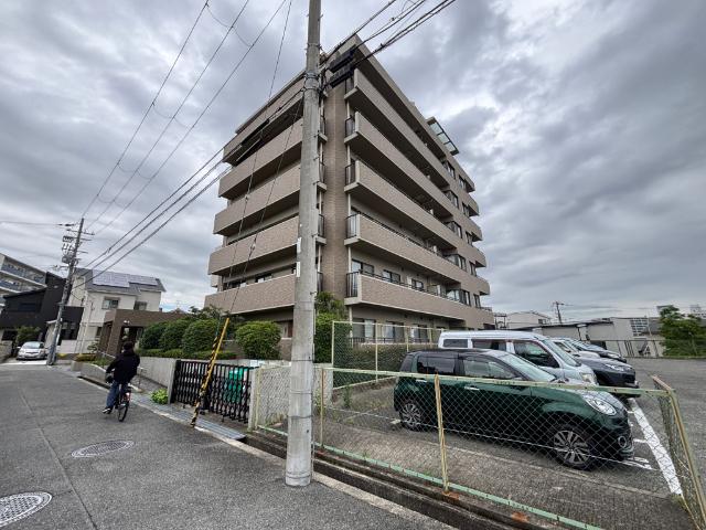 ステイツ千里・山手町 外観
