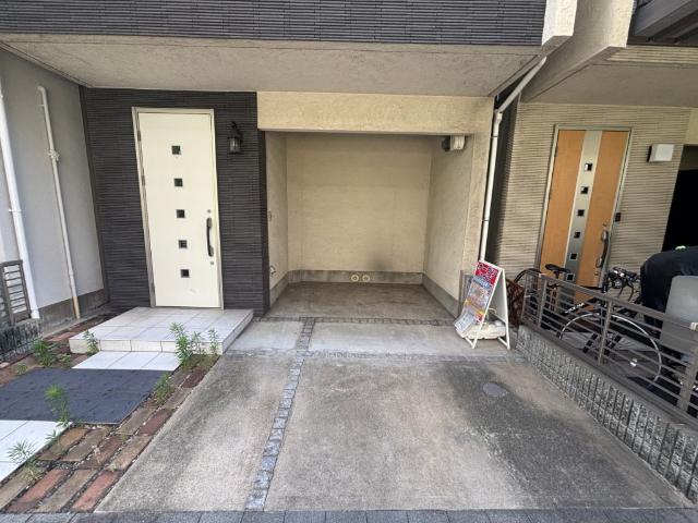大阪市西淀川区姫島三丁目　中古戸建 駐車場