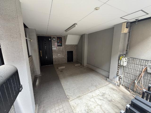 大阪市淀川区田川一丁目　中古戸建 エントランス