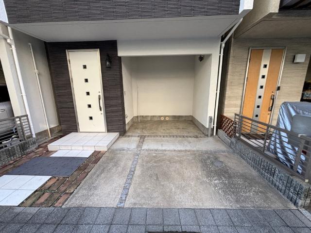 大阪市西淀川区姫里三丁目11　中古戸建 エントランス