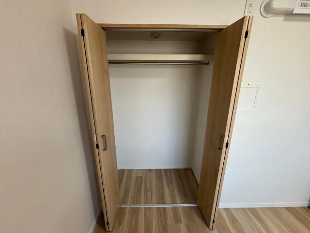 高槻市南大樋町中古マンション 収納