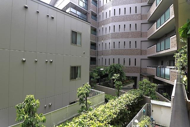 ディオレ江坂 眺望