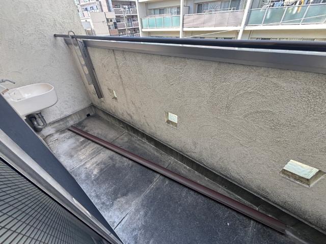 大阪市西淀川区姫島三丁目　中古戸建 バルコニー