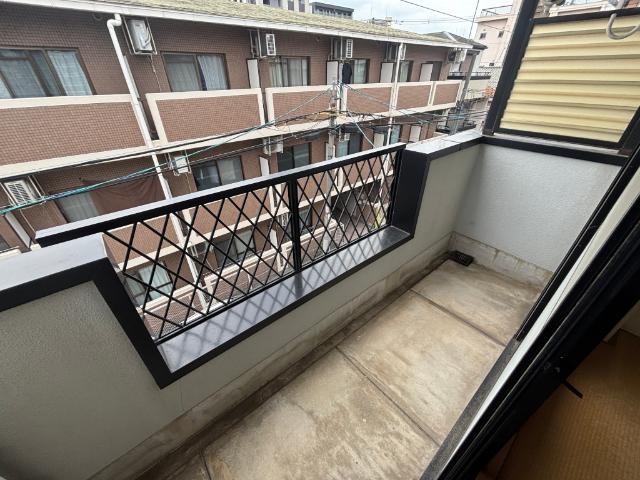 大阪市淀川区田川一丁目　中古戸建 バルコニー