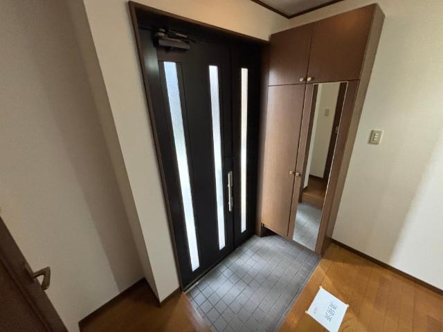 大阪市淀川区三津屋中一丁目　中古戸建 玄関