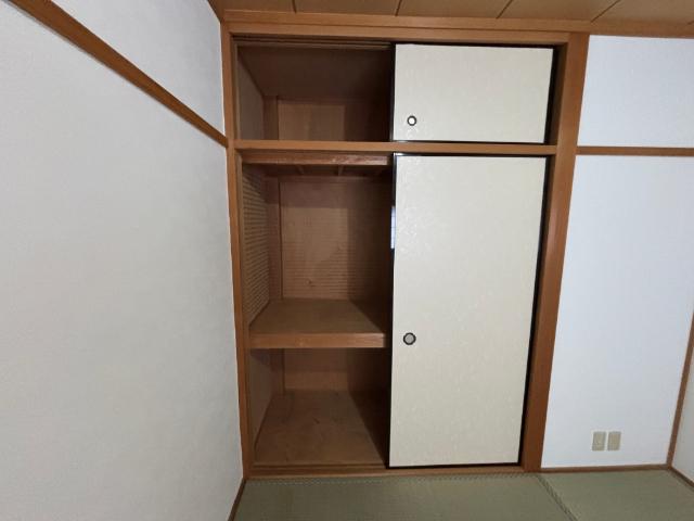 大阪市淀川区三津屋中一丁目　中古戸建 収納