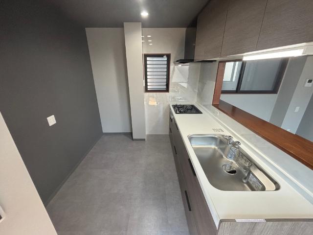 大阪市淀川区三津屋北　中古戸建 キッチン
