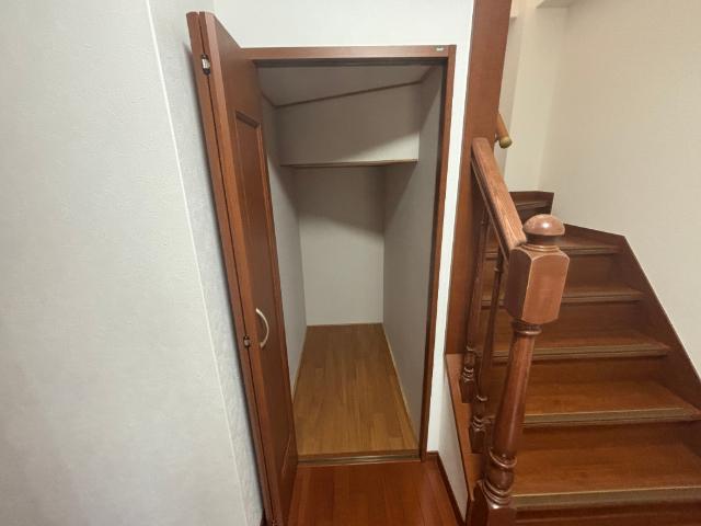 大阪市淀川区三津屋北　中古戸建 収納