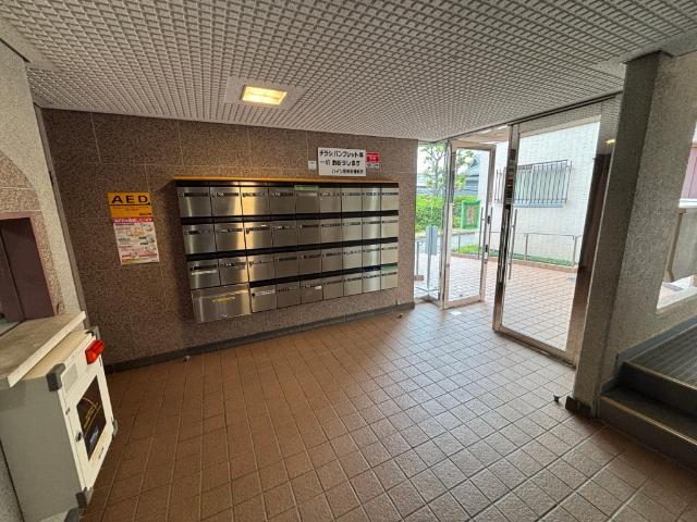 ハイツ曽根 ロビー