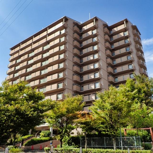 セントポリア北大阪ヴィゾン弐番館 外観