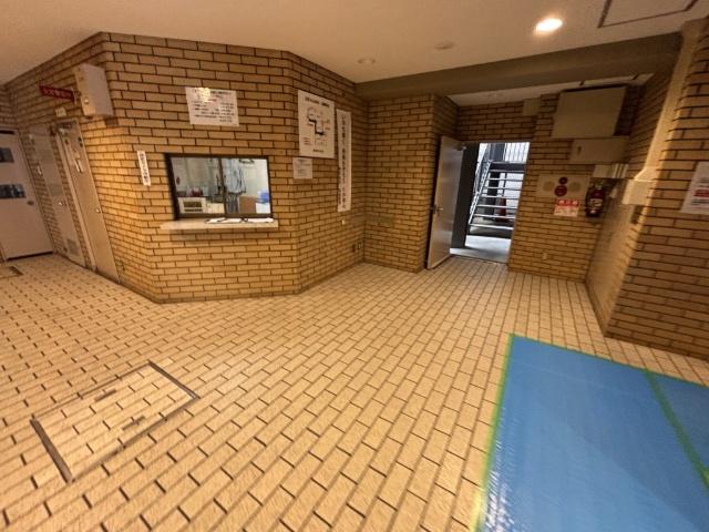 メロディーハイム清水谷 ロビー