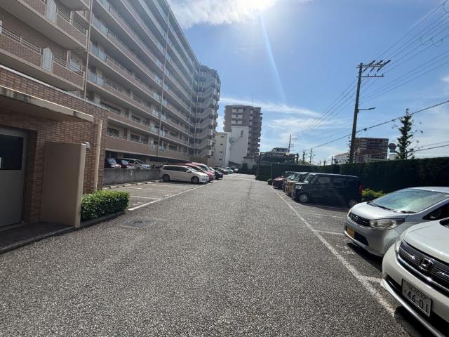 エンゼルパークスプリングス 駐車場