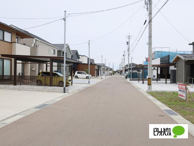 坂井市春江町為国分譲Ａ棟 外観
