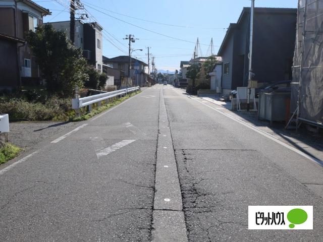 現地前面道路