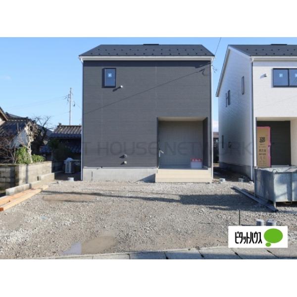 富山県射水市小林