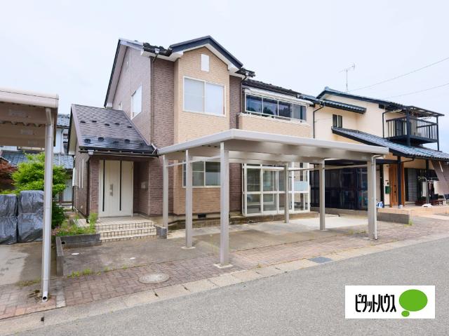 鯖江市上氏家町　中古住宅 外観