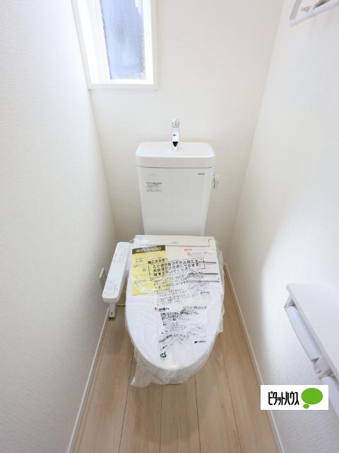 クレイドルガーデン鯖江市下河端町第７現場２号棟 トイレ