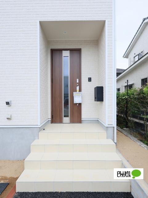 クレイドルガーデン鯖江市宮前第３現場１号棟 玄関