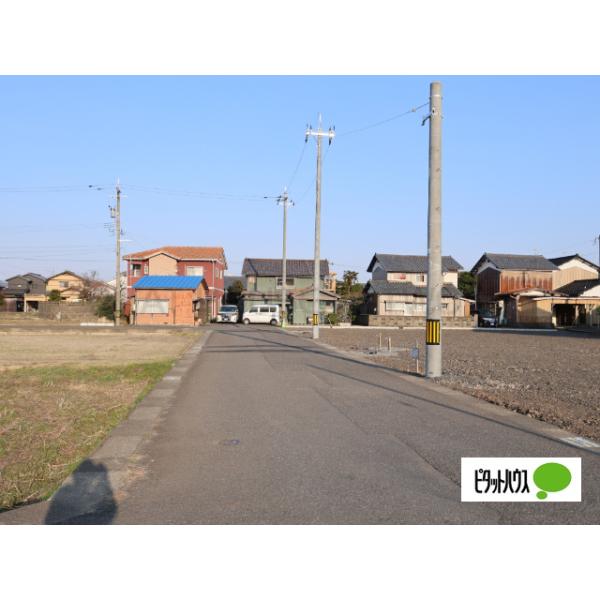 福井県越前市平出２丁目