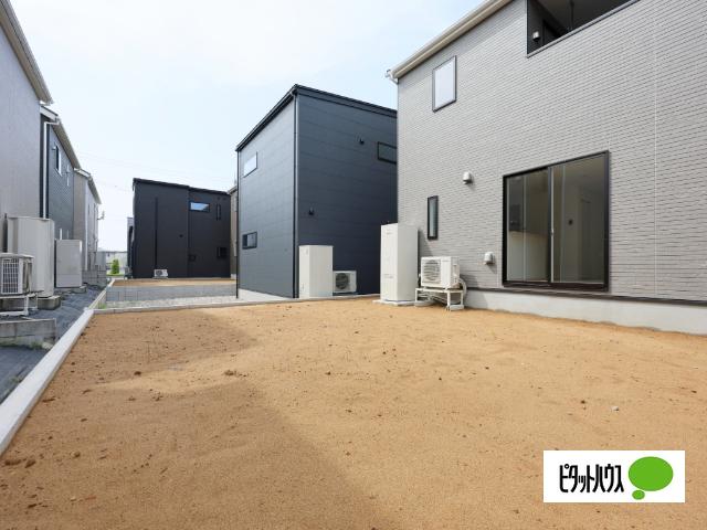 クレイドルガーデン鯖江市下河端町第７現場２号棟 庭