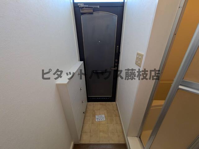 藤枝市青葉町アパート 玄関