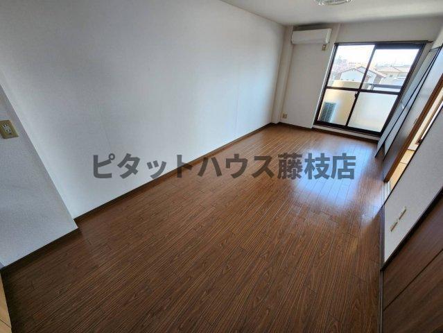 焼津市下小田アパート リビング
