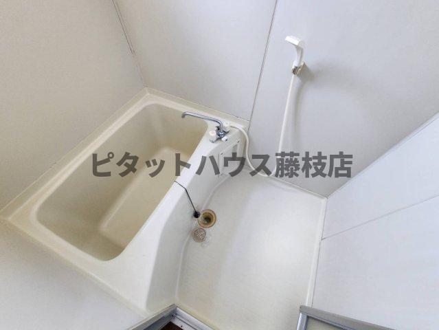 焼津市下小田アパート バス／シャワー