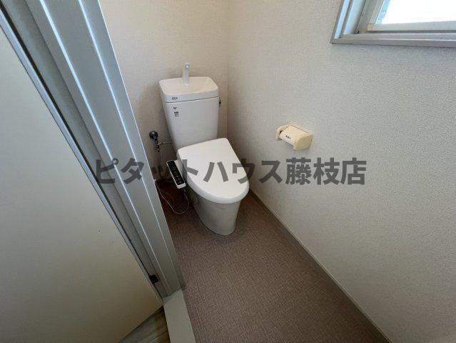 焼津市塩津一戸建 トイレ