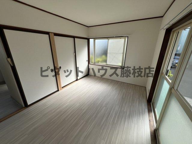 焼津市塩津一戸建 リビング