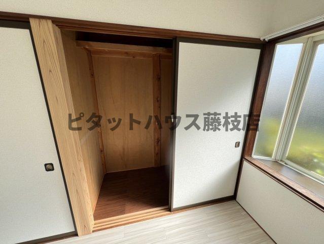 焼津市塩津一戸建 収納
