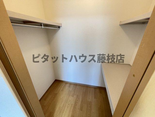 焼津市焼津マンション 収納