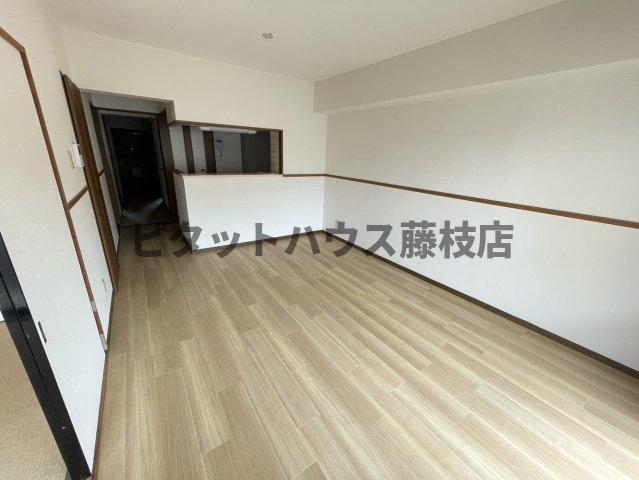 焼津市焼津マンション リビング