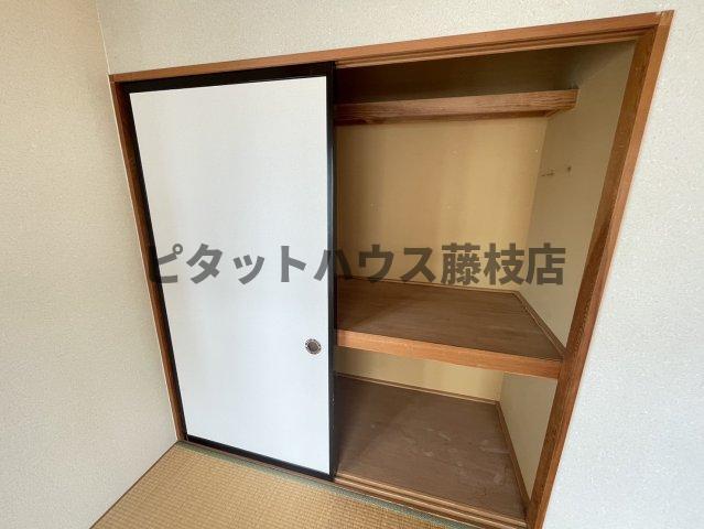 焼津市焼津マンション 収納