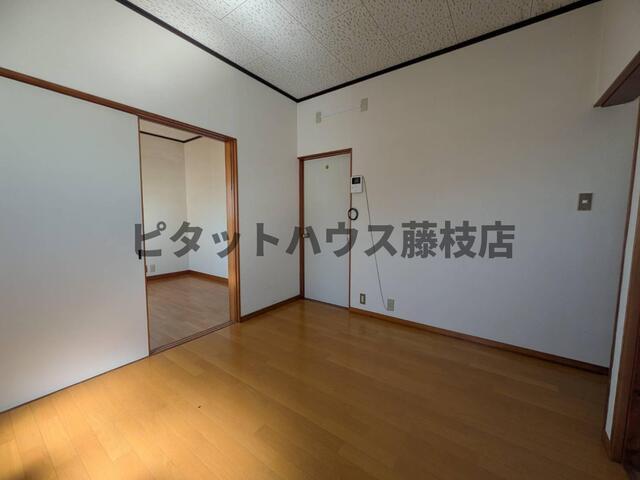 藤枝市大洲アパート リビング