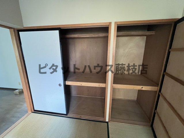 焼津市五ケ堀之内マンション 収納
