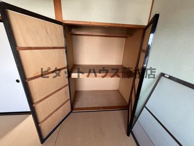 島田市東町アパート 収納