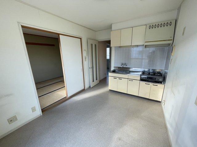 焼津市中里アパート リビング