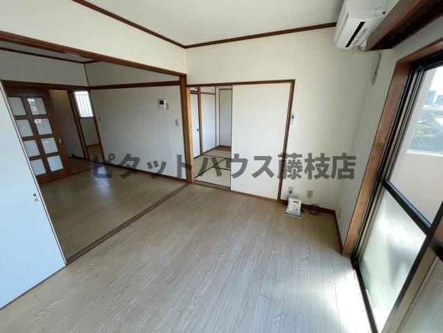 焼津市焼津マンション リビング
