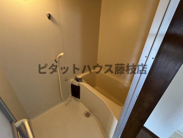 島田市元島田アパート バス／シャワー