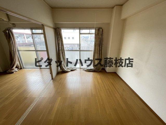 焼津市西小川アパート リビング