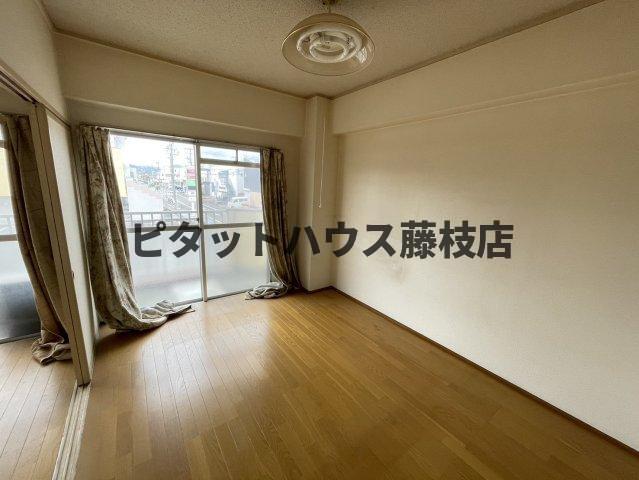焼津市西小川アパート リビング