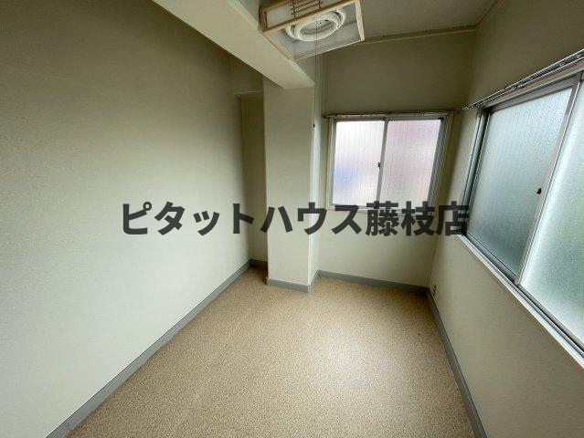 焼津市西小川アパート その他